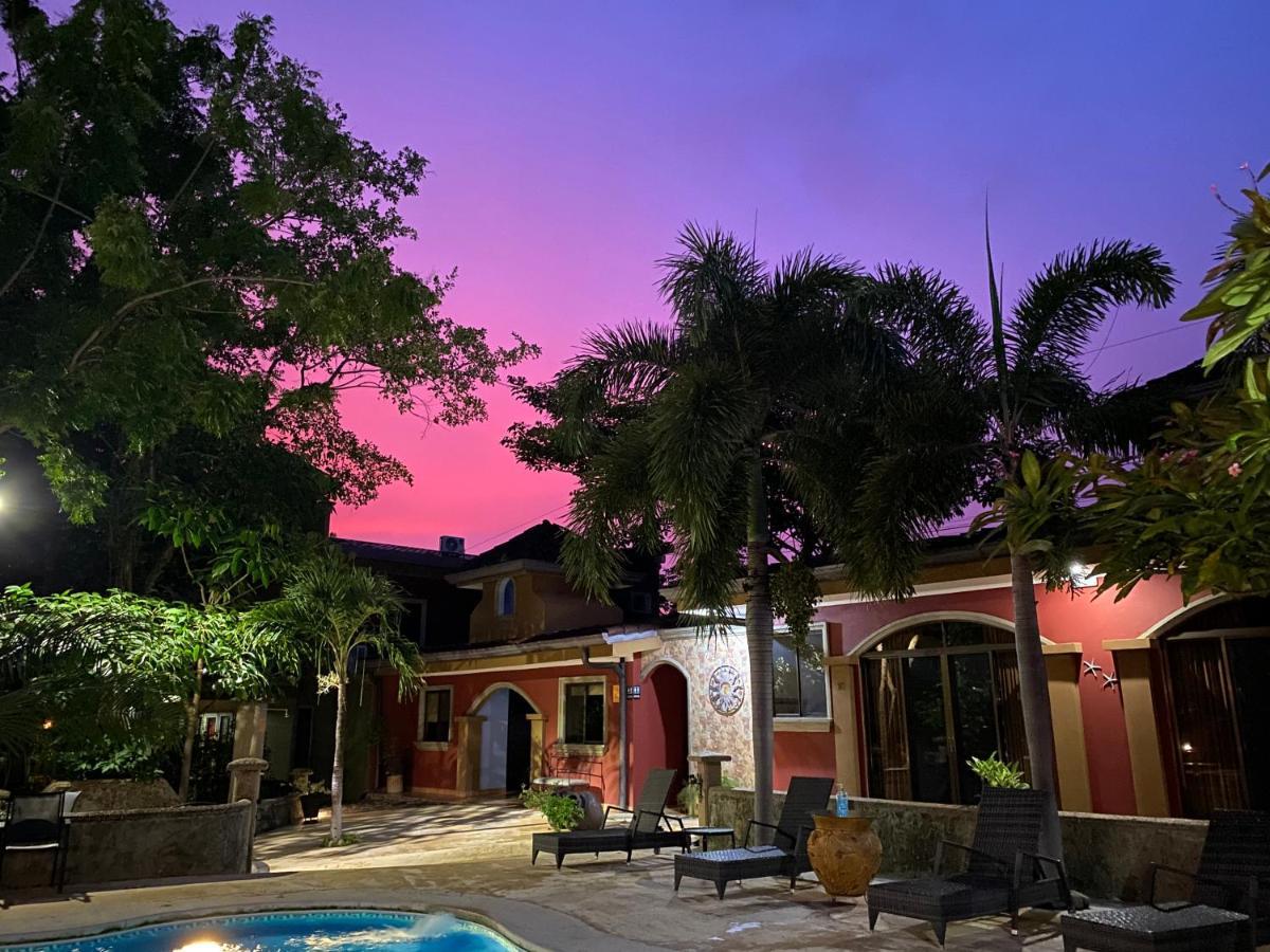 Casas Del Toro Playa Flamingo Aparthotel Luaran gambar